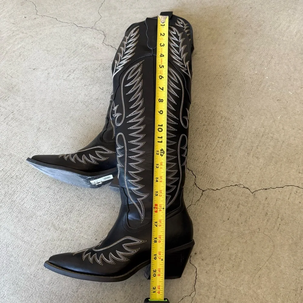 ASOS DESIGN / Chester contrast stitch western knee boot / black - Picture 12 of 17